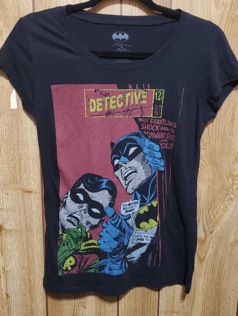 Batman Tee Ladies Med Black Comic Graphic On Chest DC Comics Fandom